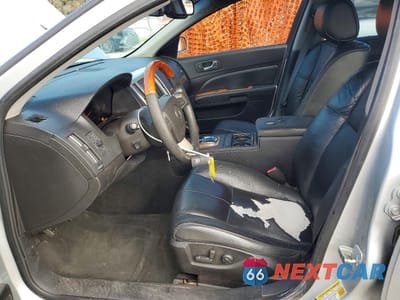 Zdjęcie 7 z 12 samochodu: 2011 CADILLAC STS LUXURY VIN:1G6DW6ED1B0121026 - miniatura