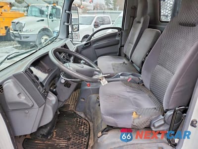 Zdjęcie 7 z 12 samochodu: 2012 ISUZU NPR DUMP FLATBED TRUCK VIN:54DB4W1B5CS802631 - miniatura