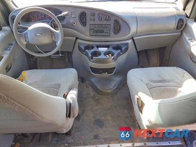 Zdjęcie 8 z 13 samochodu: 2006 FORD ECONOLINE E350 SUPER DUTY WAGON VIN:1FBNE31L36HA10943 - miniatura