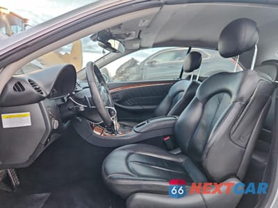 Zdjęcie 7 z 14 samochodu: 2008 MERCEDES-BENZ CLK 350 VIN:WDBTK56F18T094561 - miniatura