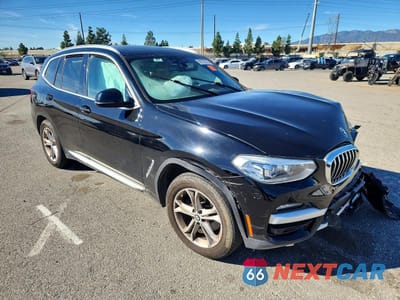Czwarte zdjęcie samochodu z boku: 2020 BMW X3 SDRIVE30I VIN:5UXTY3C09LLE55257 - miniatura