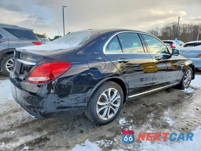 Trzecie zdjęcie samochodu z tyłu: 2018 MERCEDES-BENZ C 300 4MATIC VIN:55SWF4KB7JU270830 - miniatura