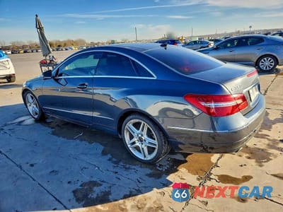 Drugie zdjęcie samochodu z przodu: 2011 MERCEDES-BENZ E 350 VIN:WDDKJ5GB4BF076207 - miniatura