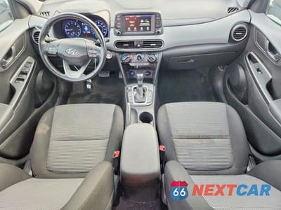 Zdjęcie 8 z 13 samochodu: 2020 HYUNDAI KONA SEL VIN:KM8K22AA5LU476260 - miniatura