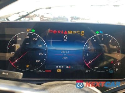 Zdjęcie 9 z 12 samochodu: 2025 MERCEDES-BENZ C 300 4MATIC VIN:W1KAF4HB3SR282090 - miniatura