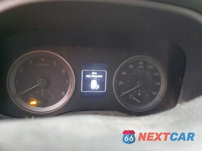 Zdjęcie 9 z 12 samochodu: 2017 HYUNDAI TUCSON LIMITED VIN:KM8J3CA21HU309991 - miniatura