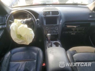 Zdjęcie 8 z 14 samochodu: 2018 FORD EXPLORER XLT VIN:1FM5K7D83JGB63299 - miniatura