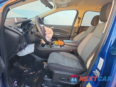Zdjęcie 7 z 12 samochodu: 2018 FORD ESCAPE SE VIN:1FMCU0GD7JUB23696 - miniatura