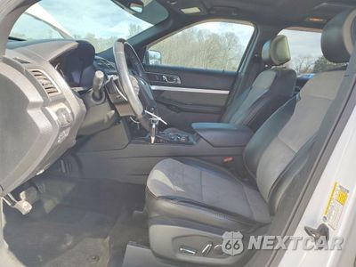 Zdjęcie 7 z 15 samochodu: 2017 FORD EXPLORER XLT VIN:1FM5K8D86HGD01630 - miniatura