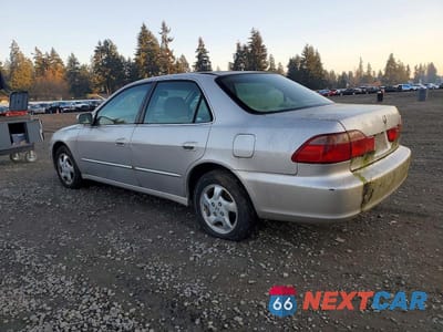Drugie zdjęcie samochodu z przodu: 1998 HONDA ACCORD EX VIN:1HGCG5659WA128282 - miniatura