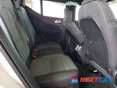 Zdjęcie 10 z 11 samochodu: 2024 VOLVO XC40 CORE VIN:YV4L12UK4R2337836 - miniatura