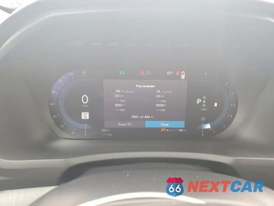 Zdjęcie 9 z 12 samochodu: 2024 VOLVO XC90 CORE VIN:YV4L12PK5R1150655 - miniatura