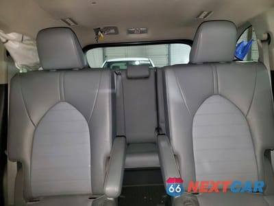 Zdjęcie 10 z 12 samochodu: 2022 TOYOTA HIGHLANDER XLE VIN:5TDGZRBH9NS246044 - miniatura