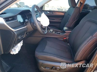 Zdjęcie 7 z 13 samochodu: 2023 JEEP GRAND CHEROKEE L LAREDO VIN:1C4RJKAG6P8855924 - miniatura