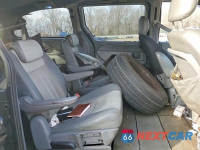 Zdjęcie 11 z 13 samochodu: 2007 DODGE GRAND CARAVAN SXT VIN:2D4GP44L87R181888 - miniatura