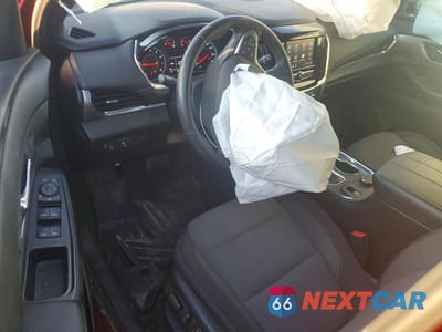 Zdjęcie 8 z 13 samochodu: 2023 CHEVROLET TRAVERSE LT VIN:1GNERGKW9PJ128545 - miniatura