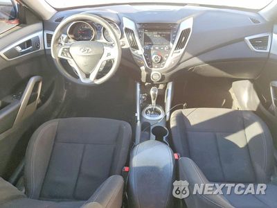 Zdjęcie 8 z 12 samochodu: 2015 HYUNDAI VELOSTER VIN:KMHTC6AD6FU240109 - miniatura