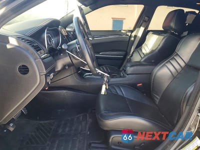 Zdjęcie 7 z 12 samochodu: 2023 CHRYSLER 300C VIN:2C3CCAPJ5PH577299 - miniatura