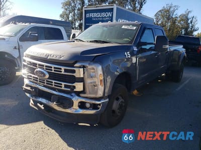 2023 FORD F350 SUPER DUTY 1FT8W3DT7PEC40831 - główne zdjęcie licytacji z USA - miniatura