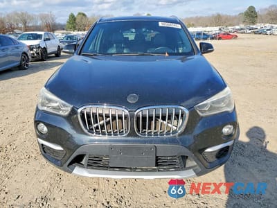 Piąte zdjęcie samochodu w środku: 2016 BMW X1 XDRIVE28I VIN:WBXHT3C39G5E54994 - miniatura