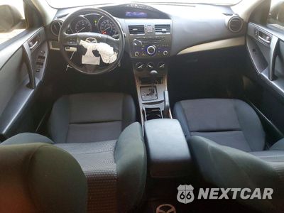 Zdjęcie 8 z 12 samochodu: 2012 MAZDA 3 I VIN:JM1BL1UG5C1643133 - miniatura