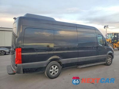 Czwarte zdjęcie samochodu z boku: 2019 MERCEDES-BENZ SPRINTER 2500/3500 VIN:WDZPF1CD7KT000712 - miniatura