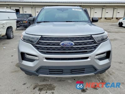 Piąte zdjęcie samochodu w środku: 2021 FORD EXPLORER XLT VIN:1FMSK8DH3MGA28904 - miniatura