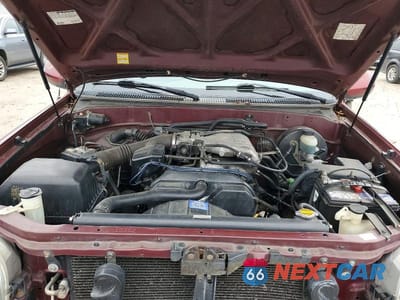 Zdjęcie 11 z 12 samochodu: 2004 TOYOTA TUNDRA ACCESS CAB SR5 VIN:5TBRN34144S445382 - miniatura