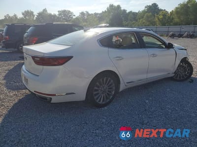 Trzecie zdjęcie samochodu z tyłu: 2017 KIA CADENZA PREMIUM VIN:KNALB4J17H5086117 - miniatura