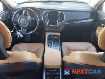 Zdjęcie 8 z 13 samochodu: 2016 VOLVO XC90 T6 VIN:YV4A22PK4G1013112 - miniatura