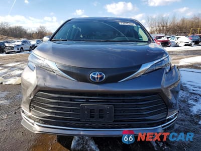 Piąte zdjęcie samochodu w środku: 2024 TOYOTA SIENNA XLE VIN:5TDYSKFC1RS118062 - miniatura