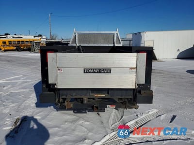 Zdjęcie 6 z 14 samochodu: 2022 RAM 3500 TRADESMAN UTILITY / SERVICE TRUCK VIN:3C63R2GJ1NG292605 - miniatura
