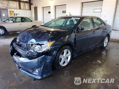 2014 TOYOTA CAMRY SE 4T1BF1FK4EU839022 - główne zdjęcie licytacji z USA - miniatura