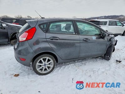 Trzecie zdjęcie samochodu z tyłu: 2019 FORD FIESTA SE VIN:3FADP4EJ3KM134173 - miniatura