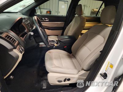 Zdjęcie 7 z 14 samochodu: 2019 FORD EXPLORER XLT VIN:1FM5K8D87KGA67098 - miniatura