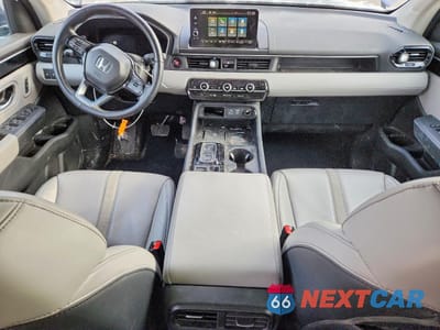 Zdjęcie 8 z 14 samochodu: 2025 HONDA PILOT EXL VIN:5FNYG1H44SB014760 - miniatura