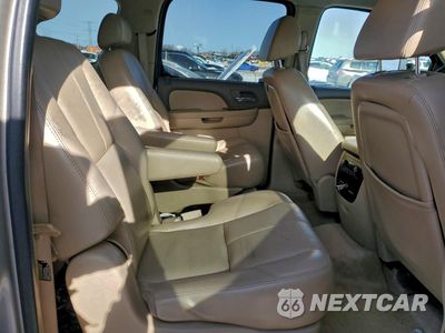 Zdjęcie 11 z 14 samochodu: 2007 GMC YUKON XL K2500 VIN:1GKGK26K47R174919 - miniatura