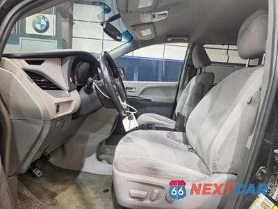 Zdjęcie 7 z 13 samochodu: 2015 TOYOTA SIENNA LE VIN:5TDJK3DC3FS119364 - miniatura