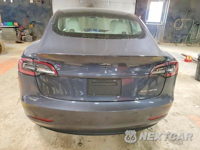 Zdjęcie 6 z 13 samochodu: 2022 TESLA MODEL 3 VIN:5YJ3E1EB1NF199082 - miniatura