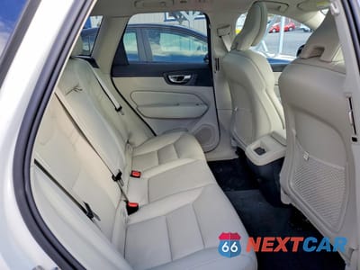Zdjęcie 11 z 13 samochodu: 2025 VOLVO XC60 CORE VIN:YV4M12RJXS1106584 - miniatura