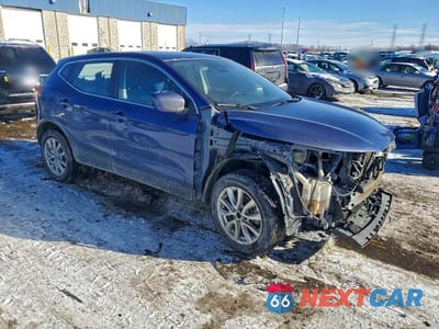 Czwarte zdjęcie samochodu z boku: 2021 NISSAN ROGUE SPORT S VIN:JN1BJ1AV8MW307931 - miniatura