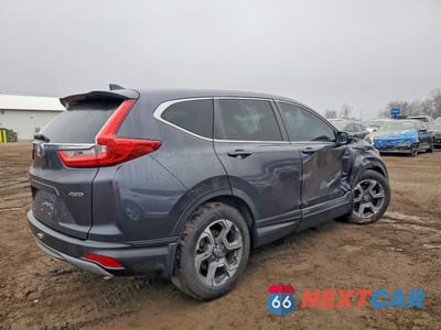 Trzecie zdjęcie samochodu z tyłu: 2019 HONDA CR-V EX VIN:7FARW2H52KE001516 - miniatura