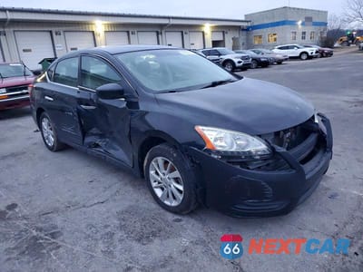 Czwarte zdjęcie samochodu z boku: 2013 NISSAN SENTRA S VIN:3N1AB7AP3DL747249 - miniatura