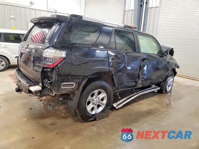 Trzecie zdjęcie samochodu z tyłu: 2022 TOYOTA 4RUNNER SR5 PREMIUM VIN:JTENU5JR4N6052302 - miniatura