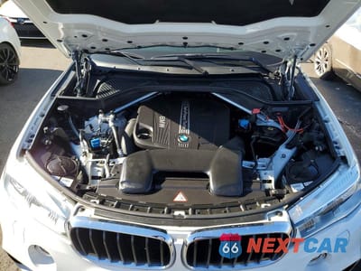 Zdjęcie 12 z 12 samochodu: 2015 BMW X5 XDRIVE35D VIN:5UXKS4C55F0N07291 - miniatura