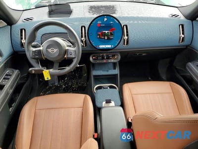 Zdjęcie 8 z 11 samochodu: 2025 MINI COUNTRYMAN SE ALL4 VIN:WMZ53GA02S7R47331 - miniatura