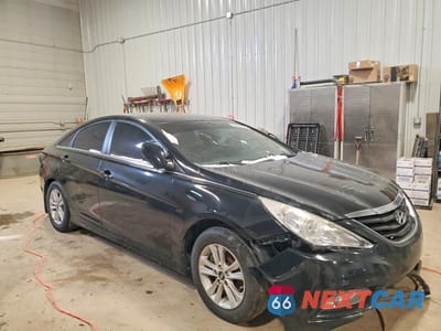 Czwarte zdjęcie samochodu z boku: 2013 HYUNDAI SONATA GLS VIN:5NPEB4AC2DH809623 - miniatura