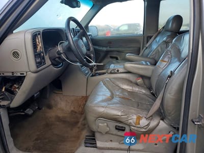 Zdjęcie 7 z 13 samochodu: 1999 GMC NEW SIERRA C1500 VIN:2GTEC19T4X1531944 - miniatura