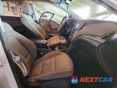 Zdjęcie 7 z 13 samochodu: 2014 HYUNDAI SANTA FE GLS VIN:KM8SMDHF0EU057162 - miniatura