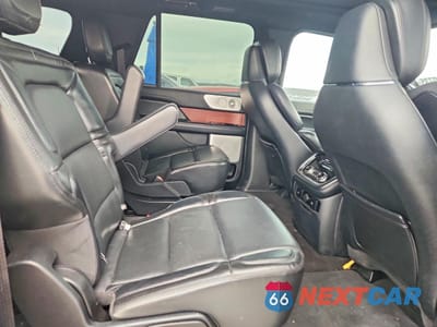 Zdjęcie 11 z 14 samochodu: 2021 LINCOLN NAVIGATOR L RESERVE VIN:5LMJJ3KT3MEL08341 - miniatura